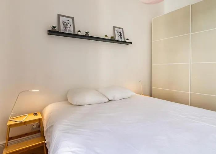 Le 37 - Hypercenter & Modern アパート